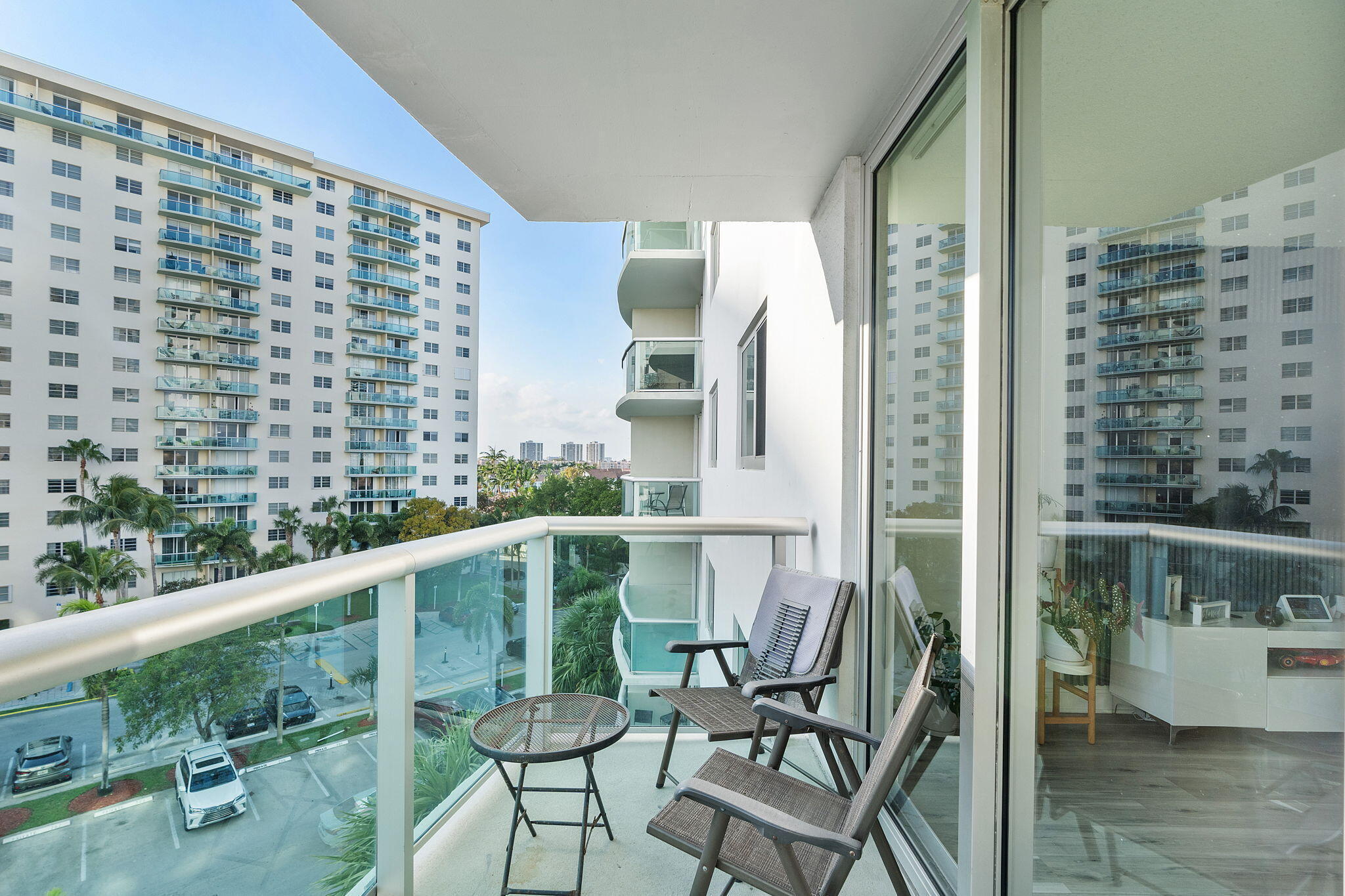 19380 Collins Avenue # 523 View 9