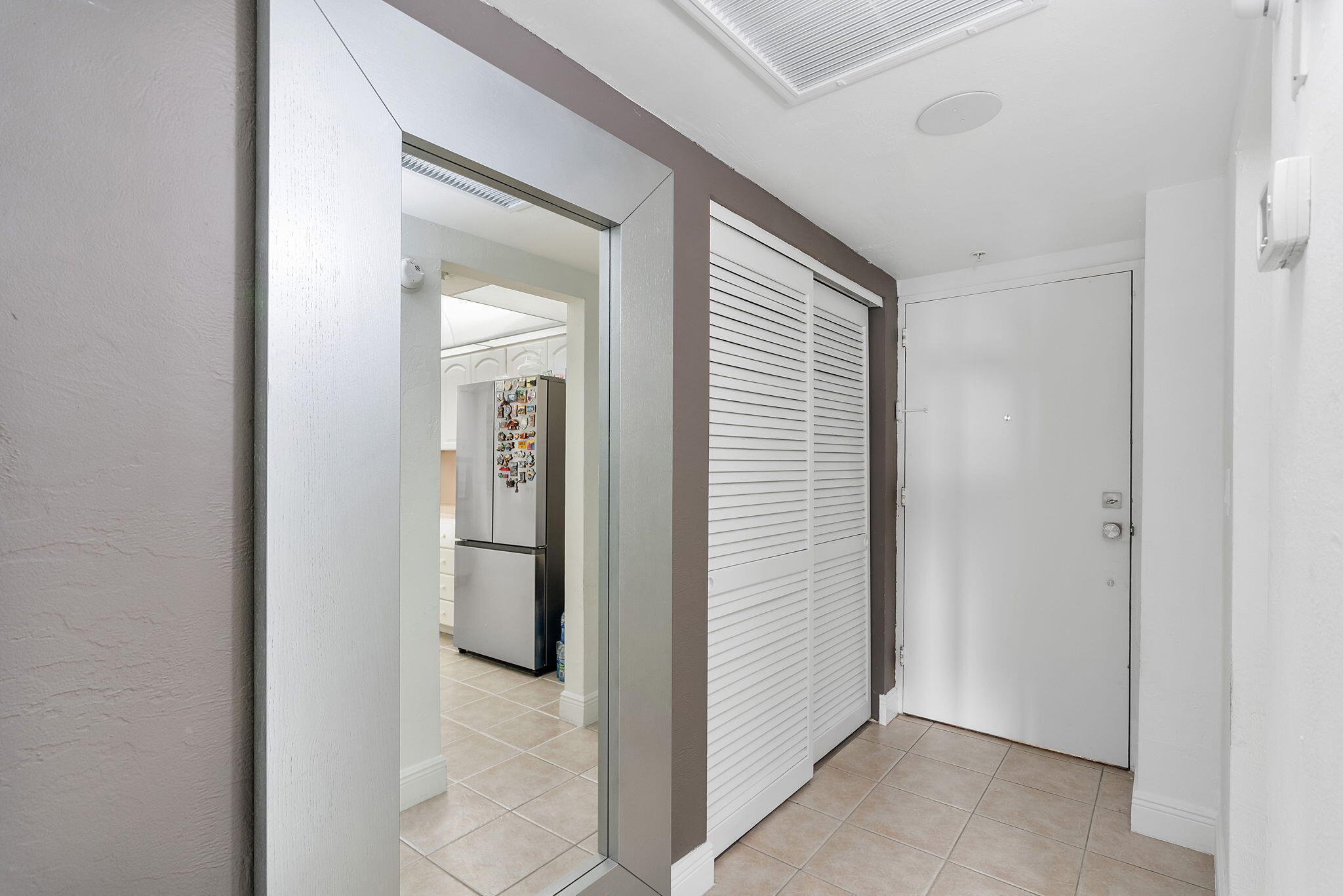 19380 Collins Avenue # 523 View 13