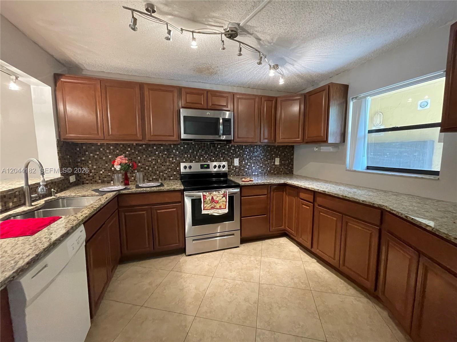 9044 NW 28th Dr # 106 — Photo 3