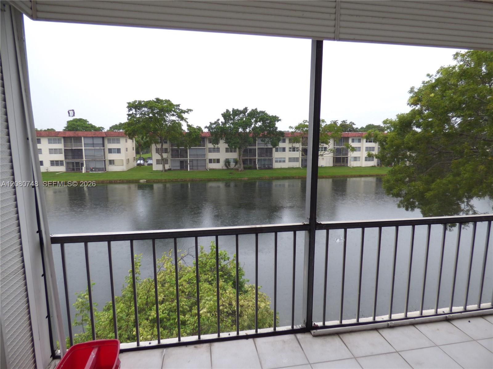 361 S Hollybrook Dr # 302 — Photo 2