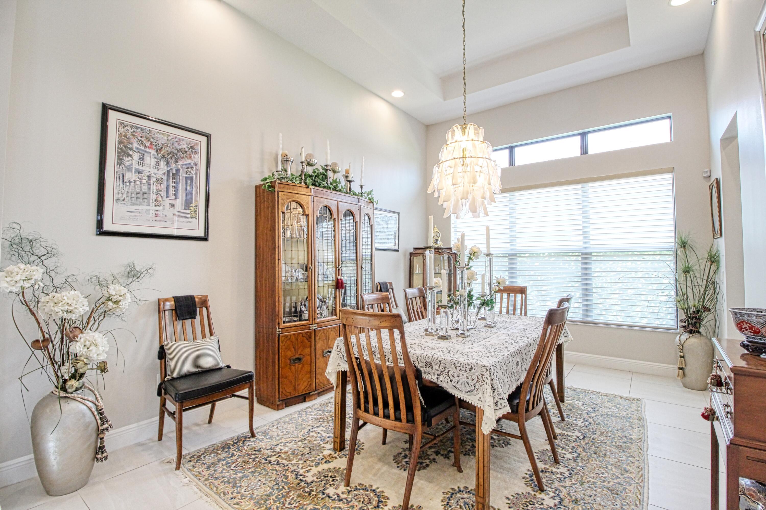 12095 Bastille Circle E — Photo 4