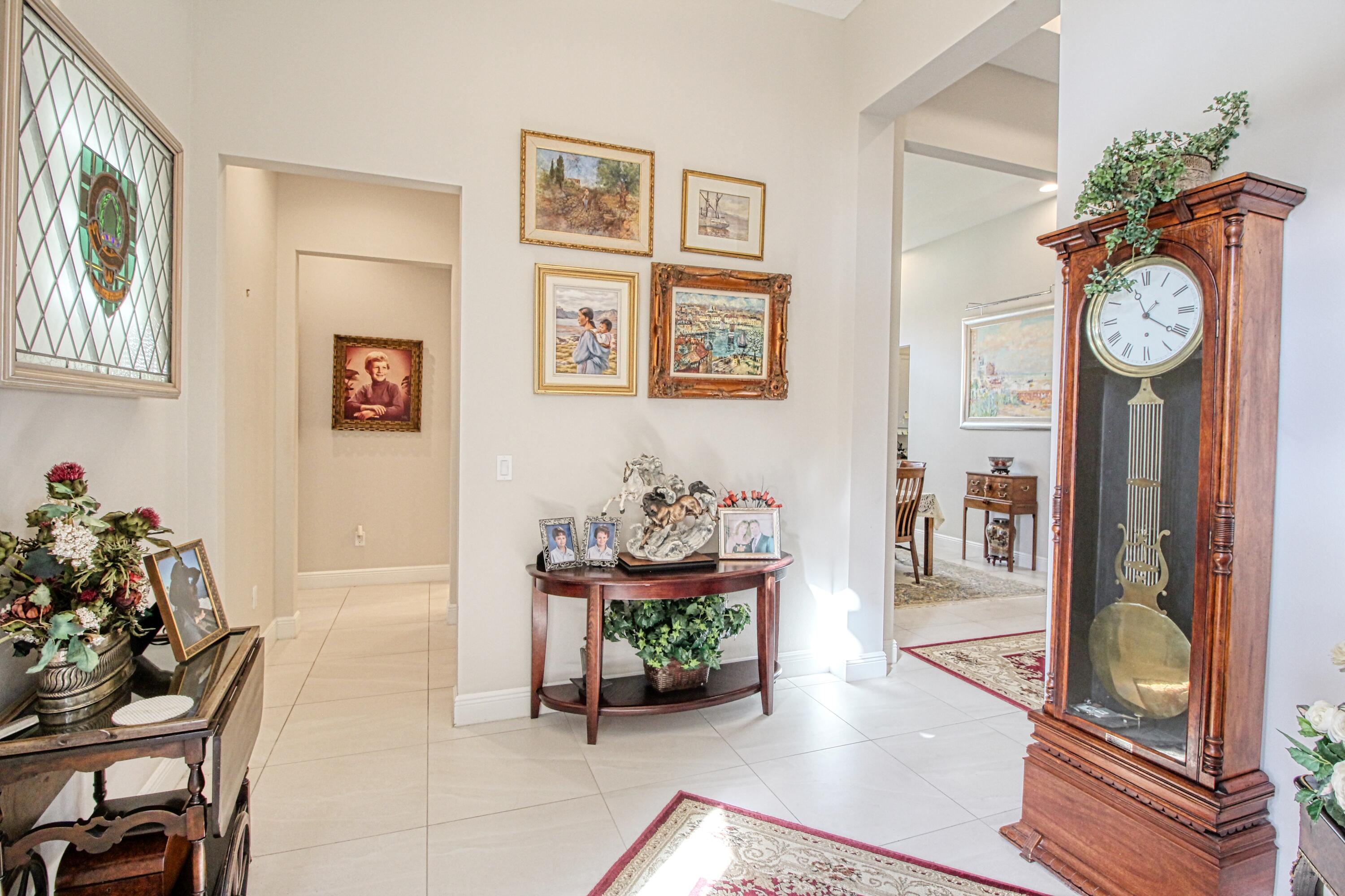 12095 Bastille Circle E — Photo 2