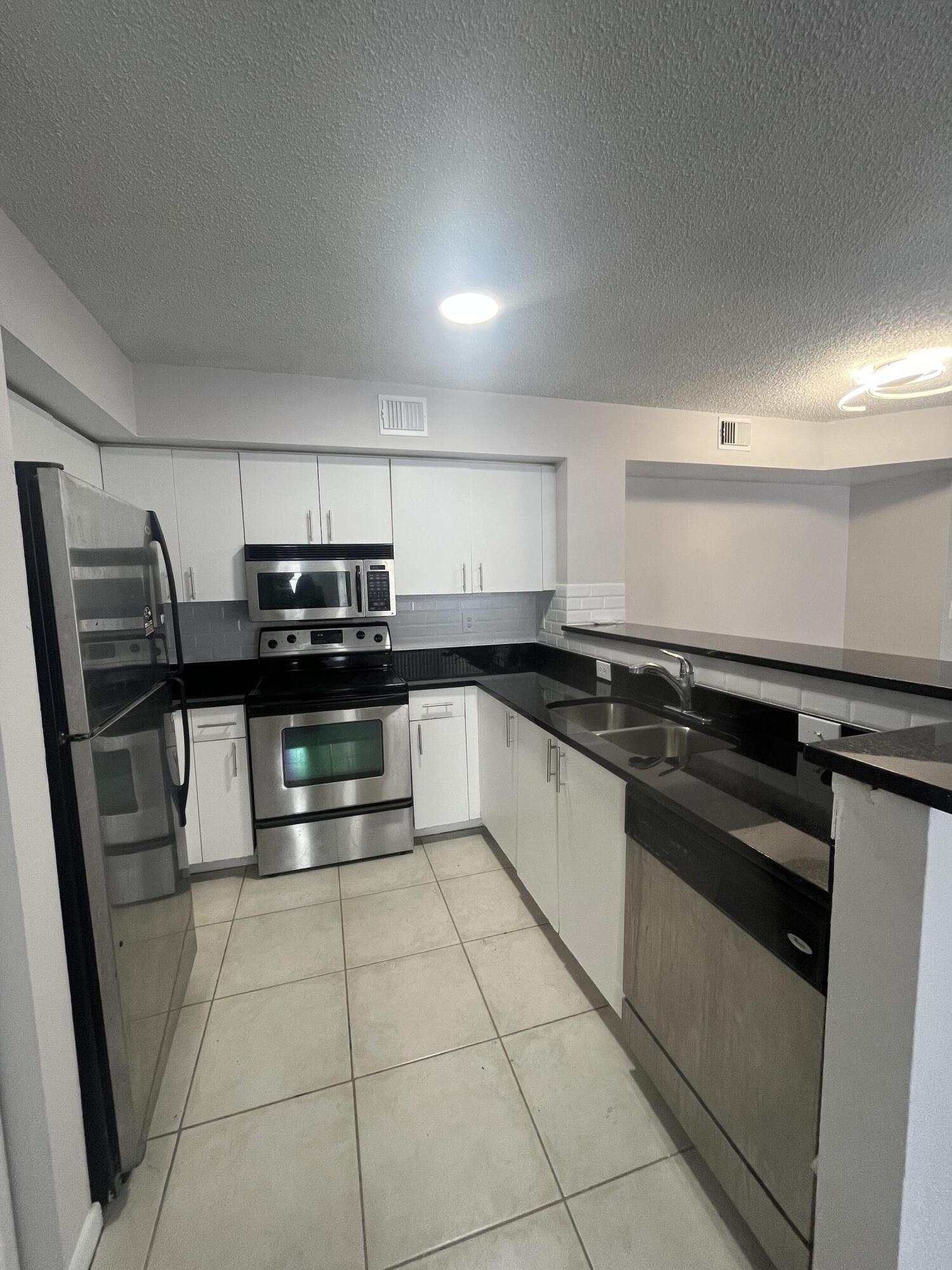 1755 VILLAGE Boulevard # 206 — Photo 4