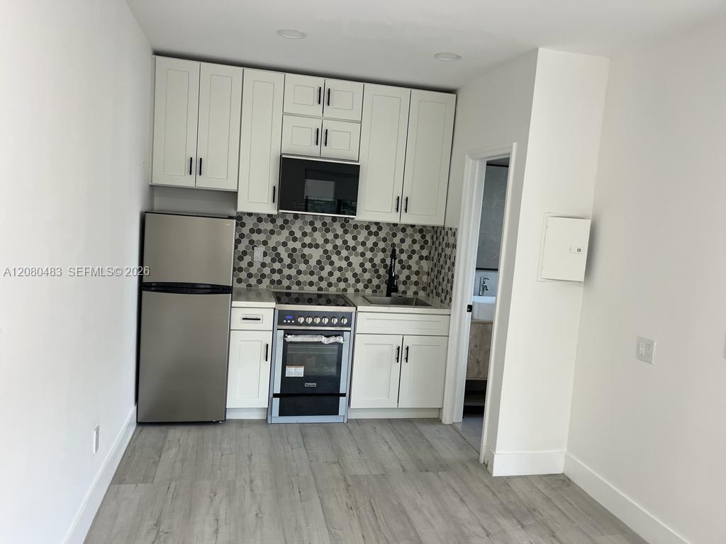 7128 Indian Creek Dr # 6 — Photo 4