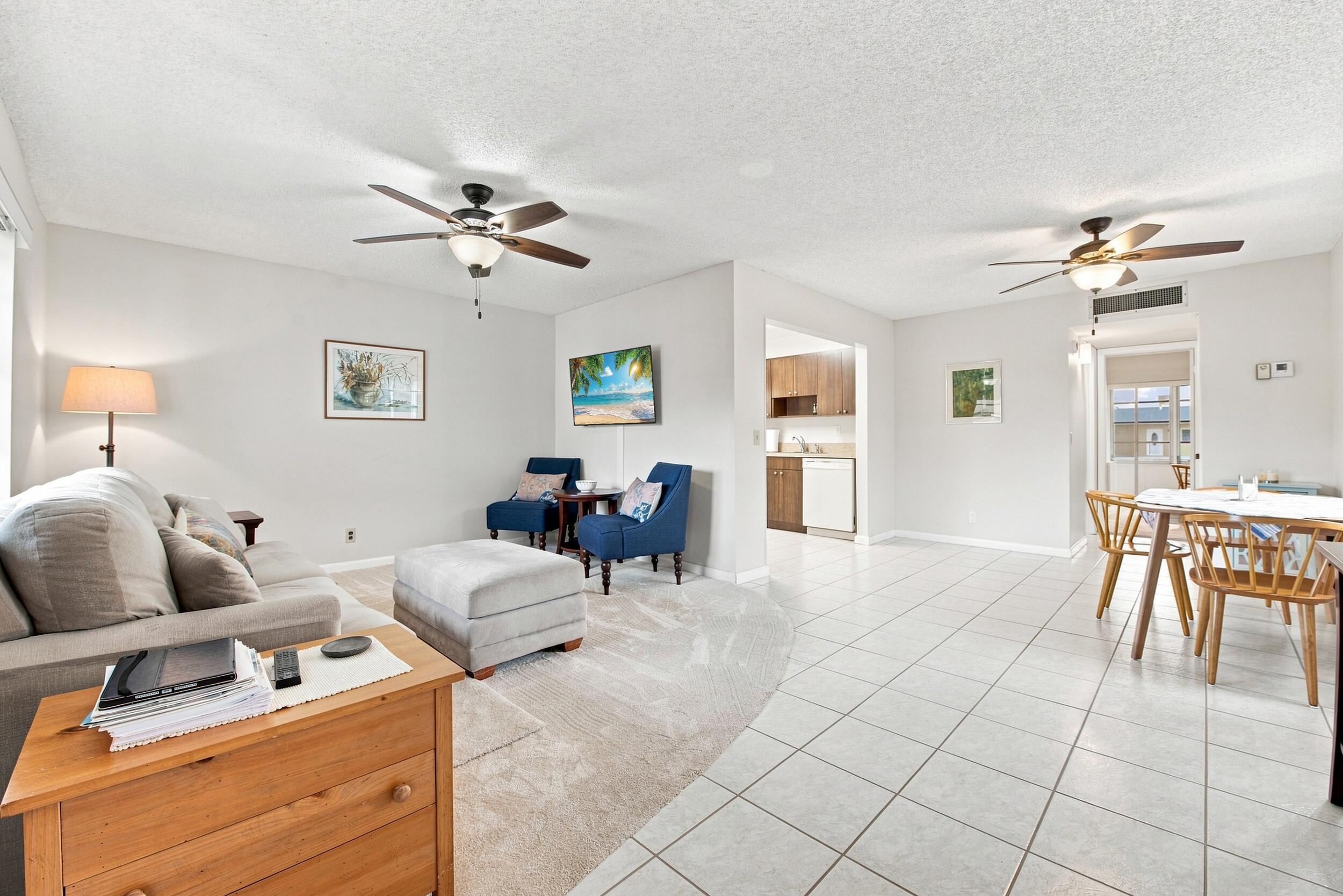 479 Burgundy J, Delray Beach FL 33484