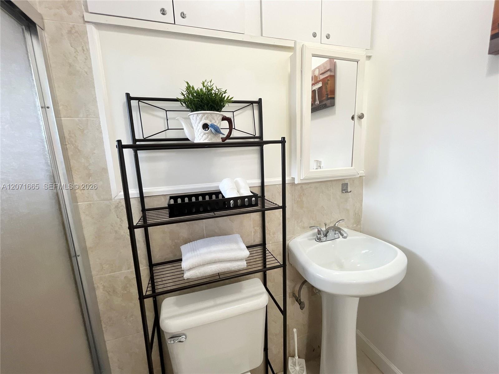 3054 NW 18TH ST # 2 View 8