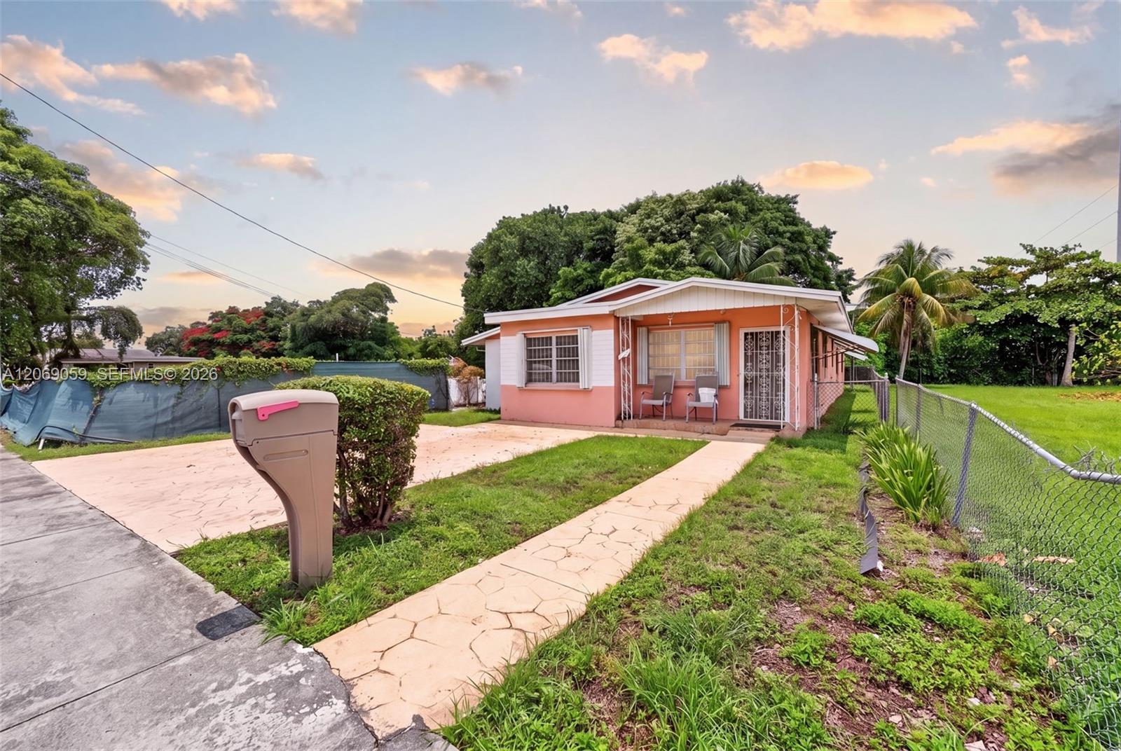 3111 NW 57th St, Miami FL 33142