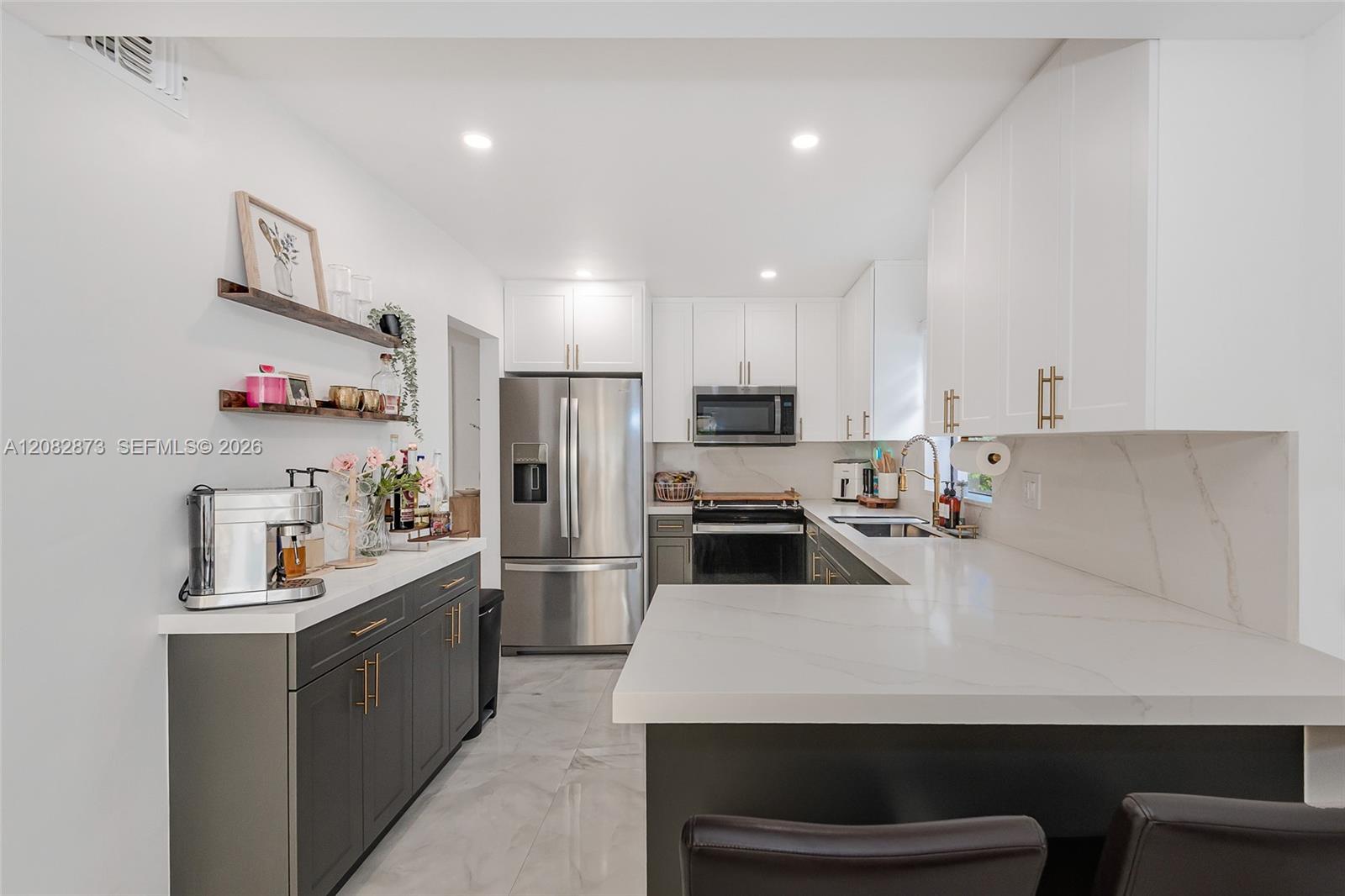 7101 SW 113th Ave — Photo 5