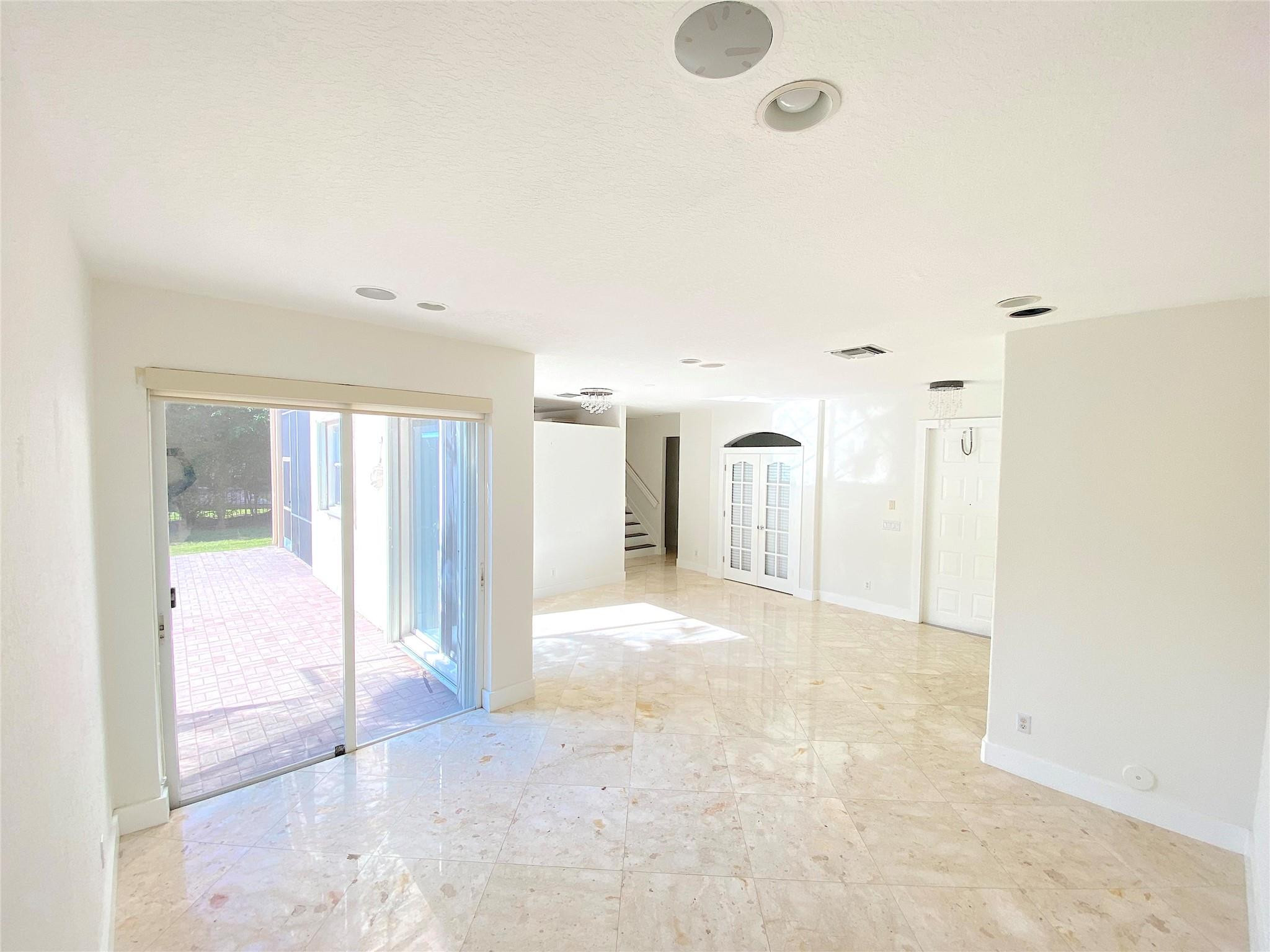 5830 NW 119TH Drive — Photo 3