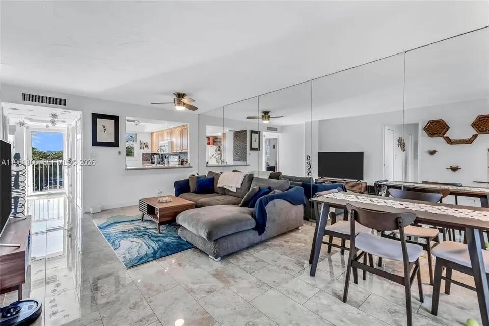 120 ROYAL PARK Drive # 4F — Photo 3