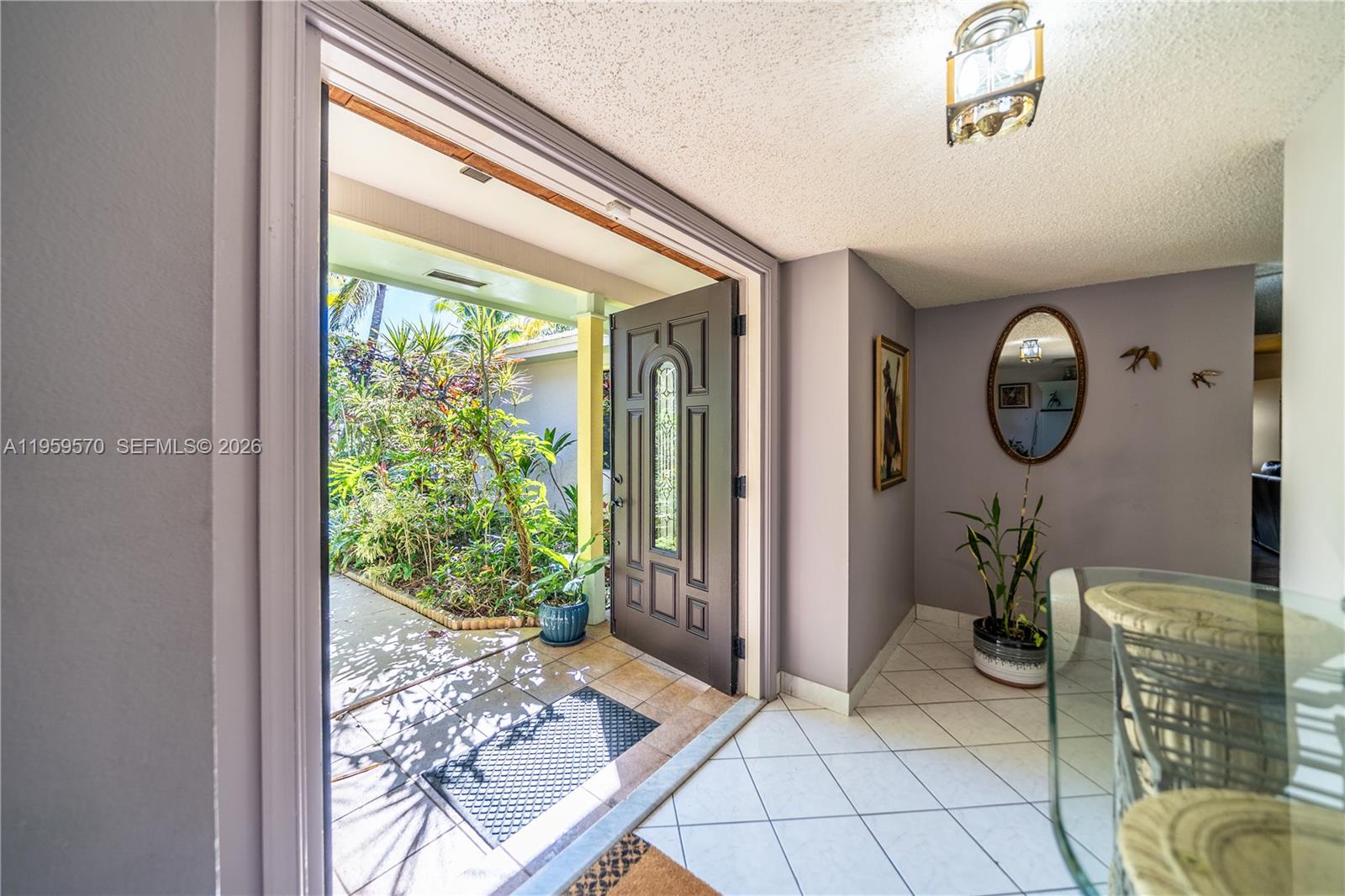 6337 SW 32nd St — Photo 5