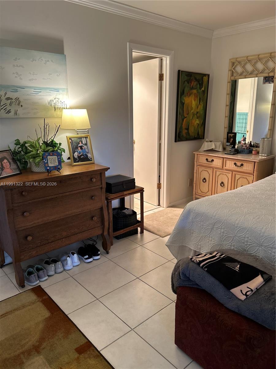 181 Newport K # 181 — Photo 3