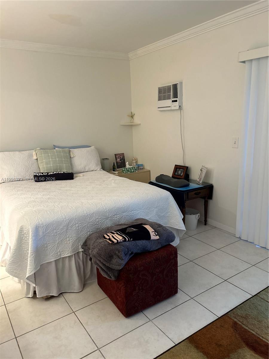 181 Newport K # 181 — Photo 4