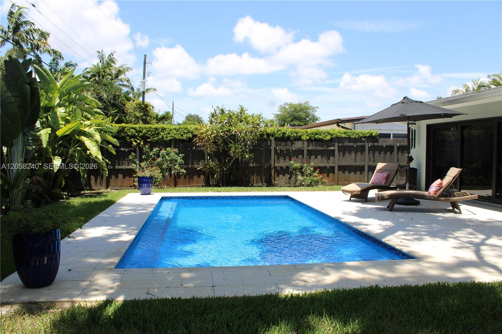 9310 SW 52nd Ter, Miami FL 33165