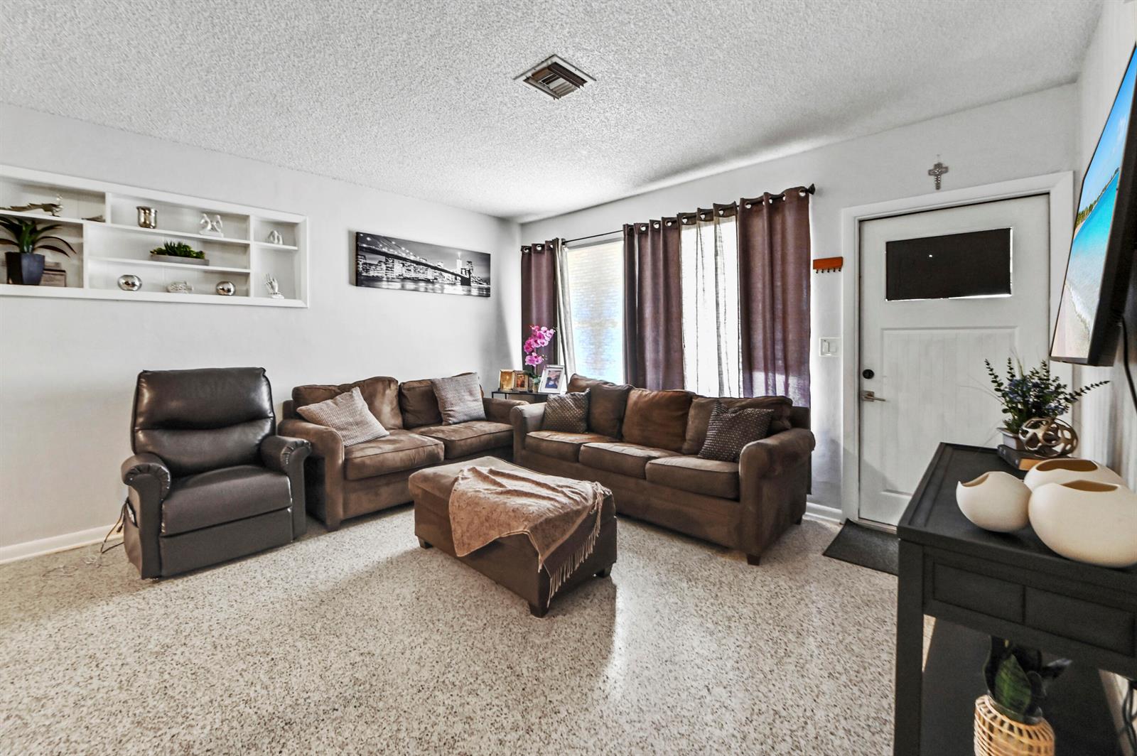 04 Living room 02