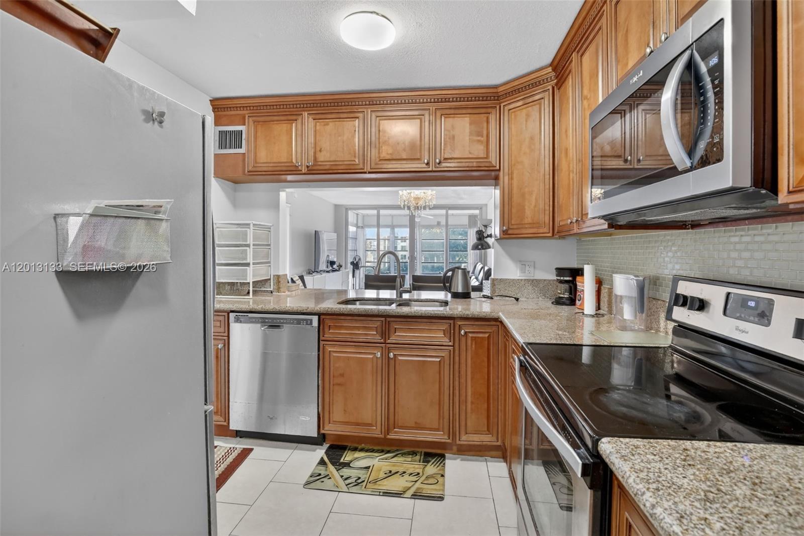 9330 Lagoon Pl # 307 — Photo 5
