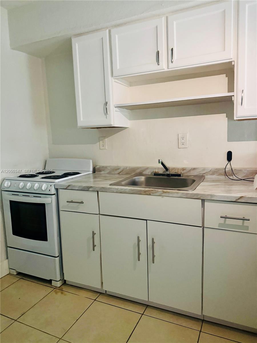 800 NW 56 STREET # 3, Miami FL 33127