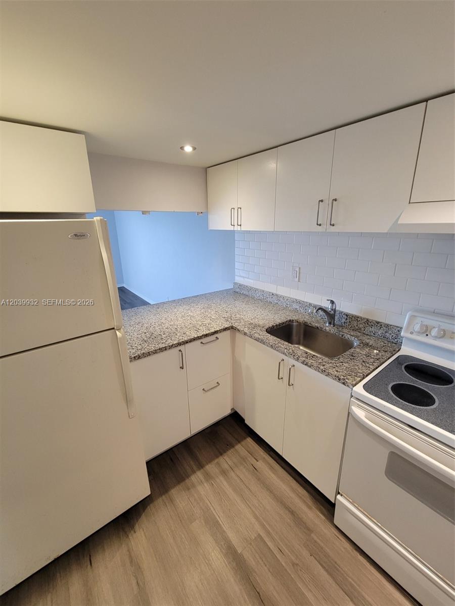 4550 NW 9th St # 512E — Photo 5