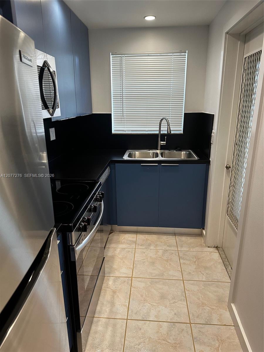 270 Layne Blvd # 114 — Photo 2