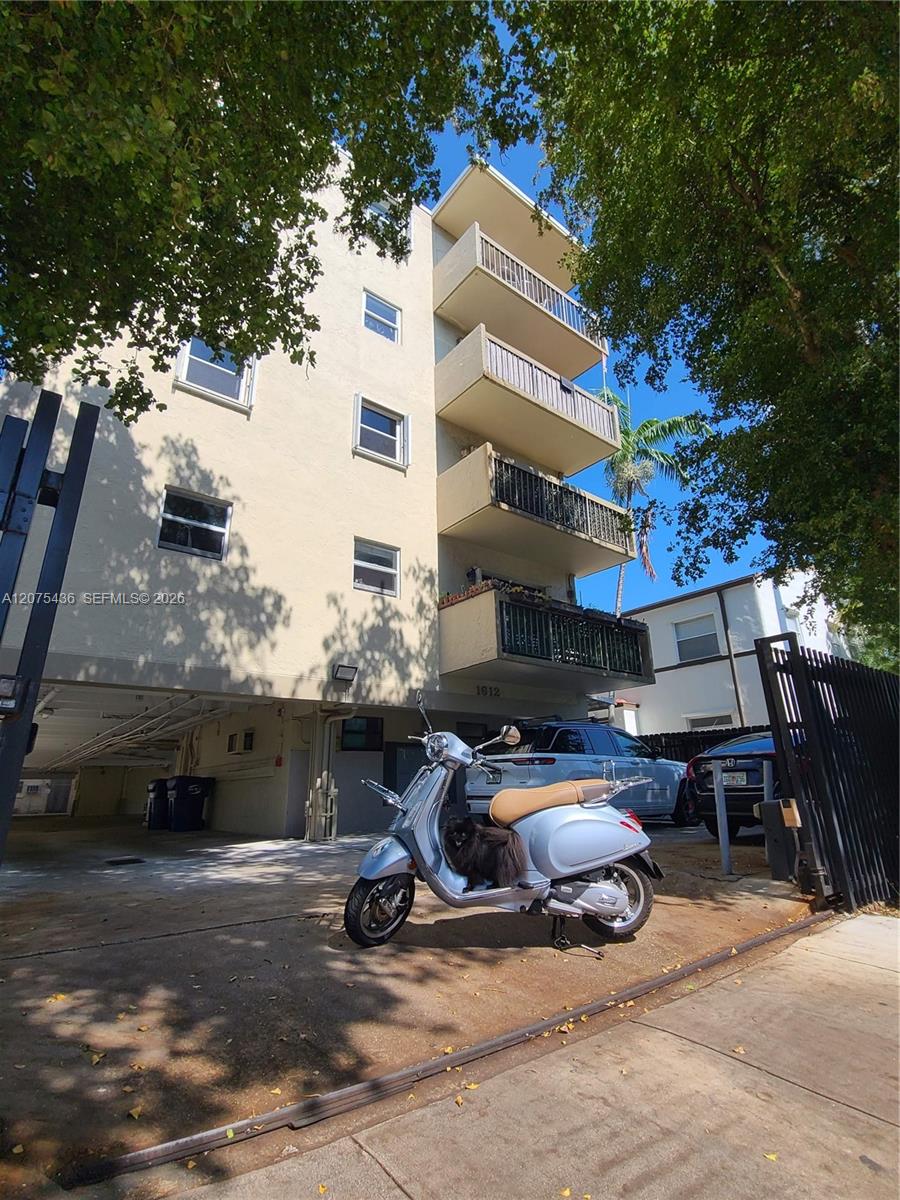1612 Jefferson Ave # 303, Miami Beach FL 33139