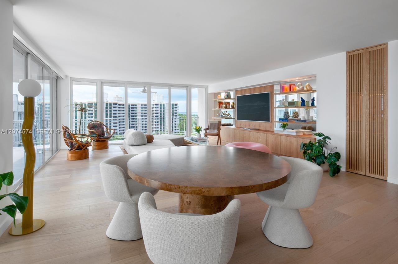 881 Ocean Dr # 10A — Photo 4