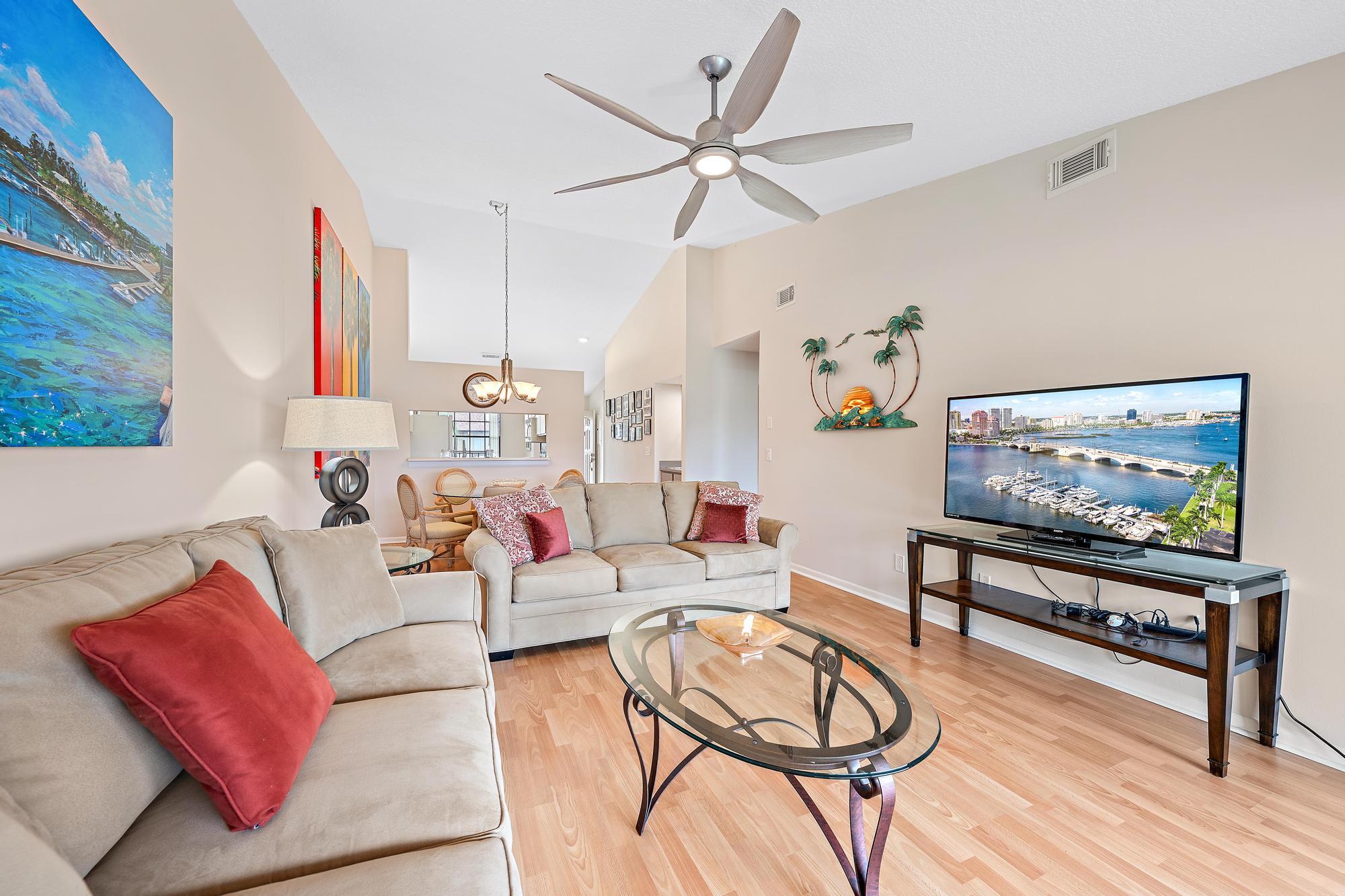 1302 Pinecrest Circle Unit c — Photo 5