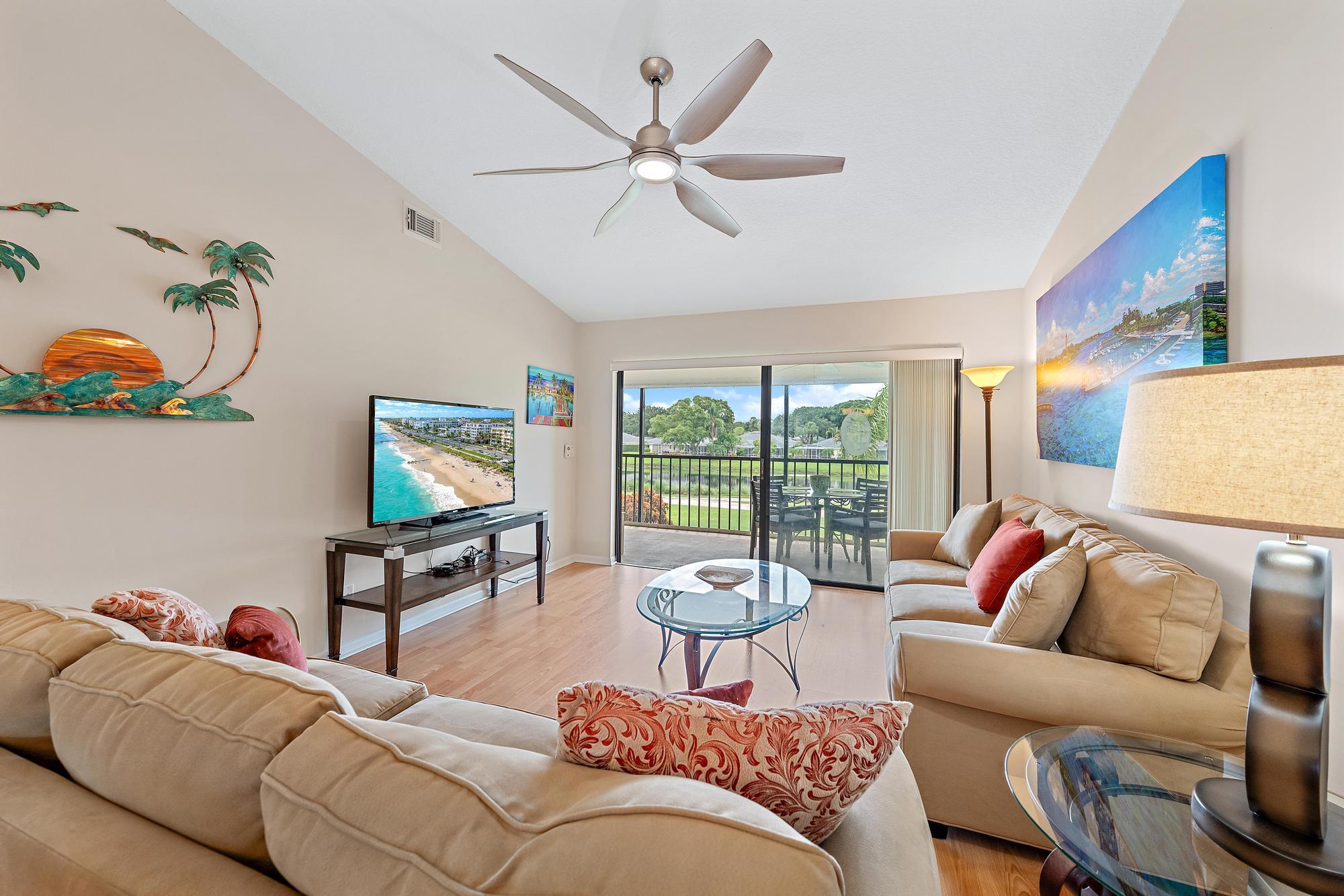 1302 Pinecrest Circle Unit c — Photo 4