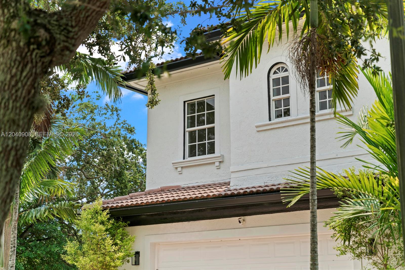 3040 SW 44th Ct — Photo 4