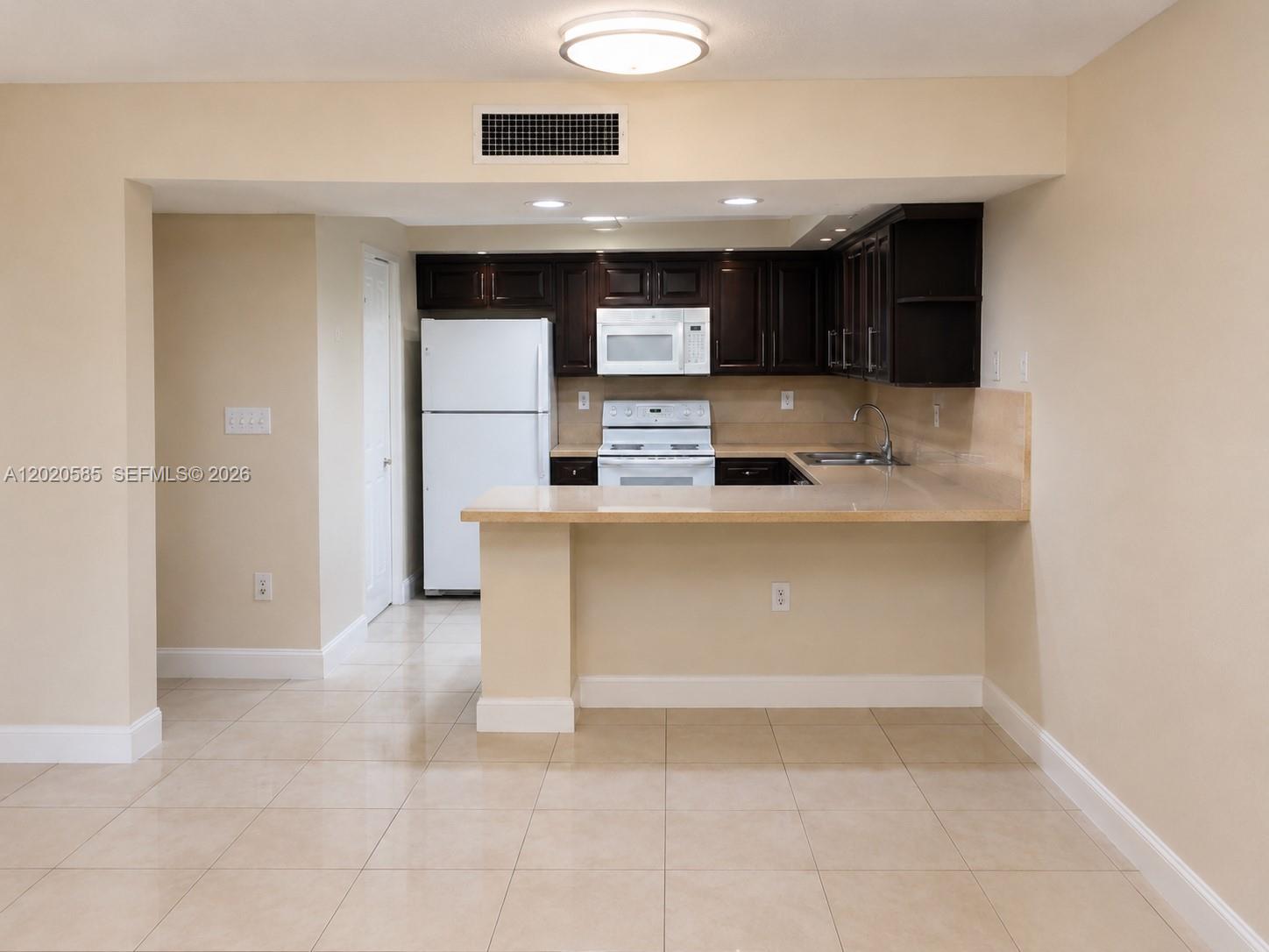 13255 SW 88 LN # 406-CS, Kendall FL 33186