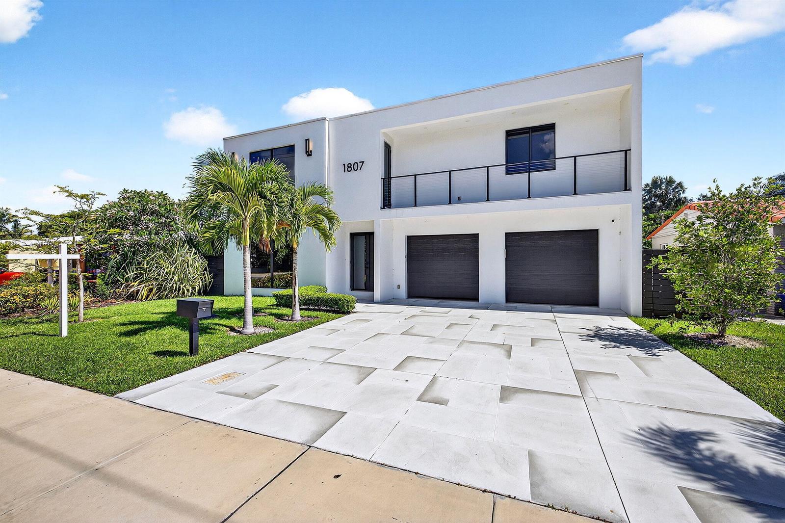 1807 NE 18TH Street, Fort Lauderdale FL 33305
