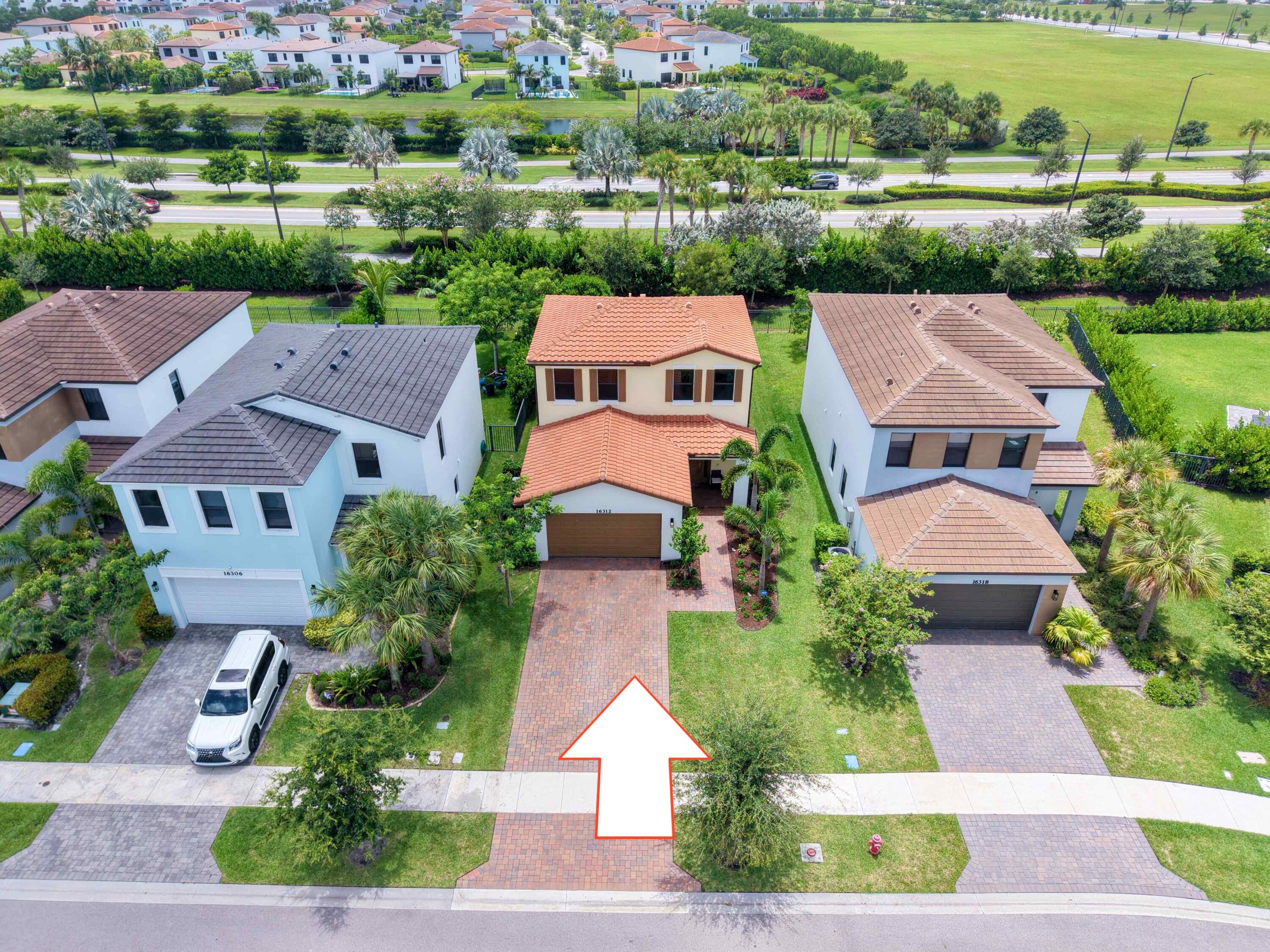 16312 Sandy Shore Drive, Westlake FL 33470