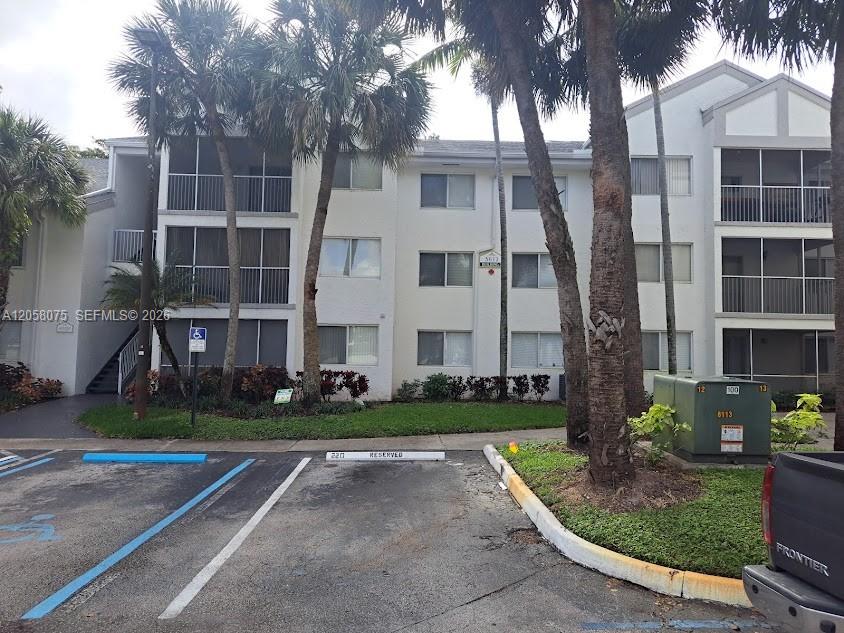 5612 Rock Island Rd # 156, Tamarac FL 33319