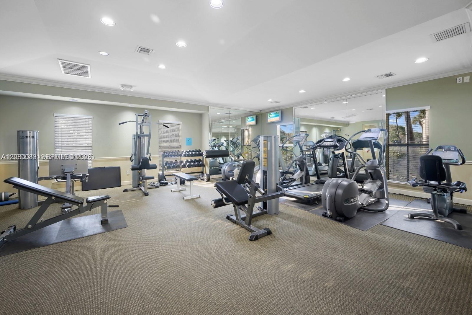 777 Riverside Dr # 1514 — Photo 4