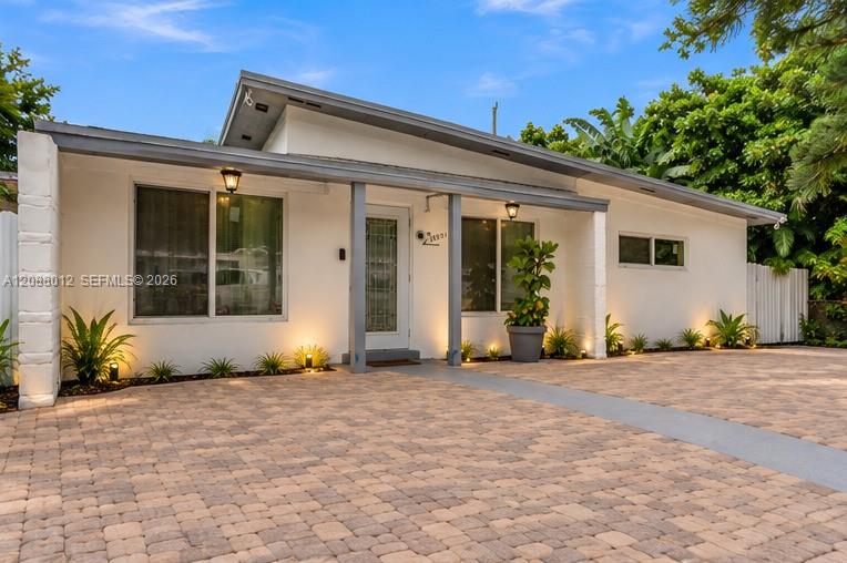12501 NW 22nd Ave — Photo 3