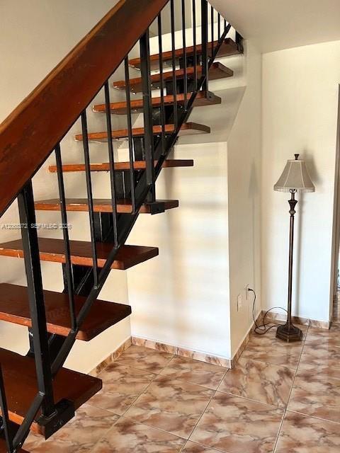 5274 W 25th Ln # 206 — Photo 3