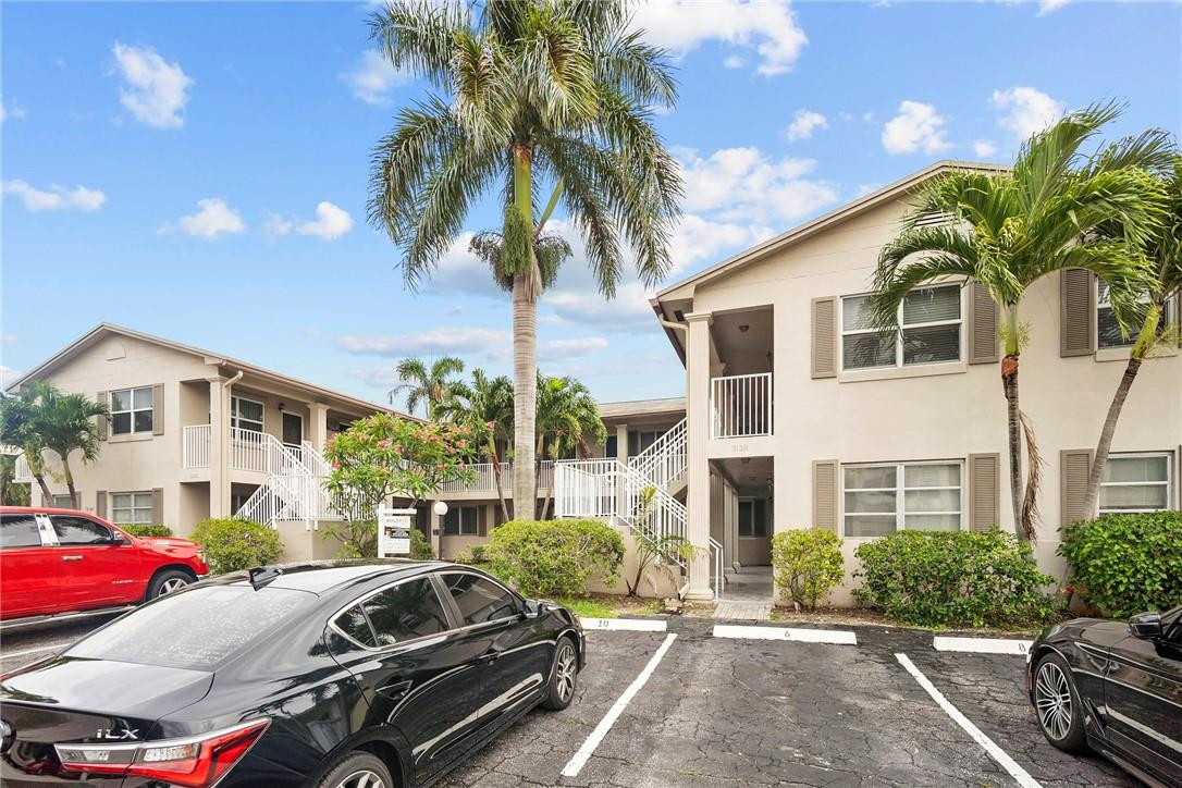 2130 NE 42nd Court # 4, Lighthouse Point FL 33064