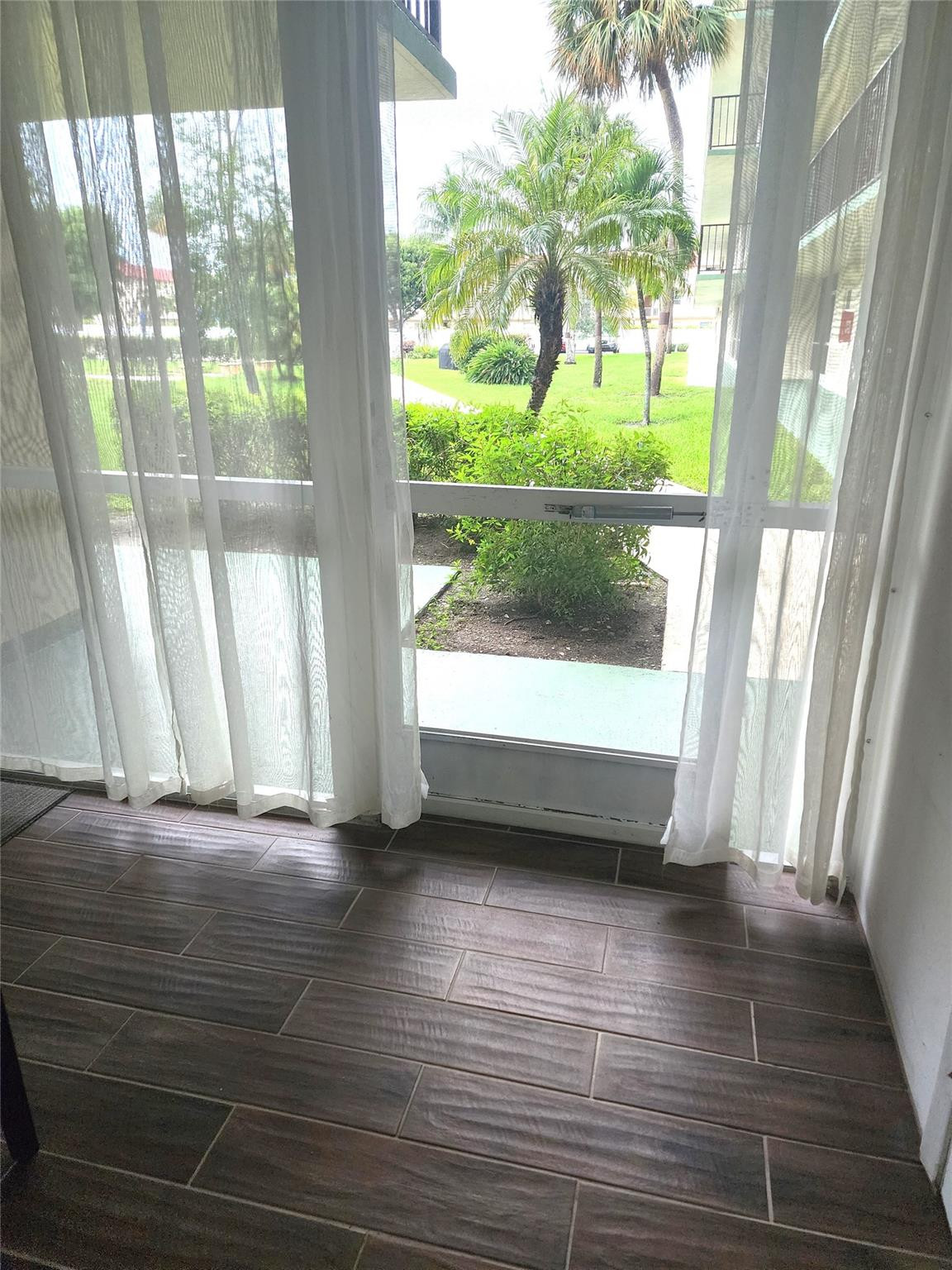 804 SE 7th Street # 101, Deerfield Beach FL 33441