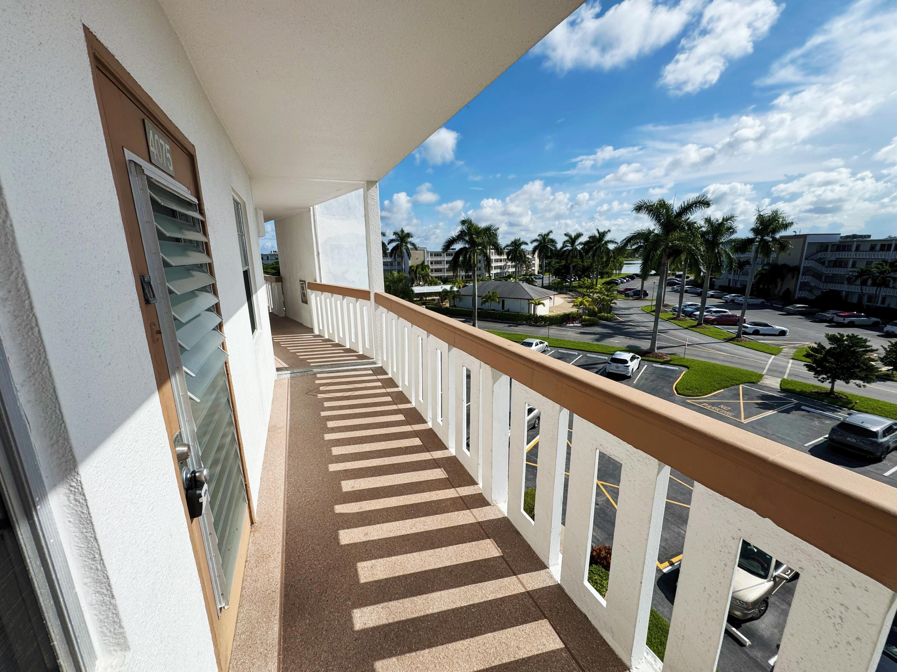 4075 Cornwall D, Boca Raton FL 33434