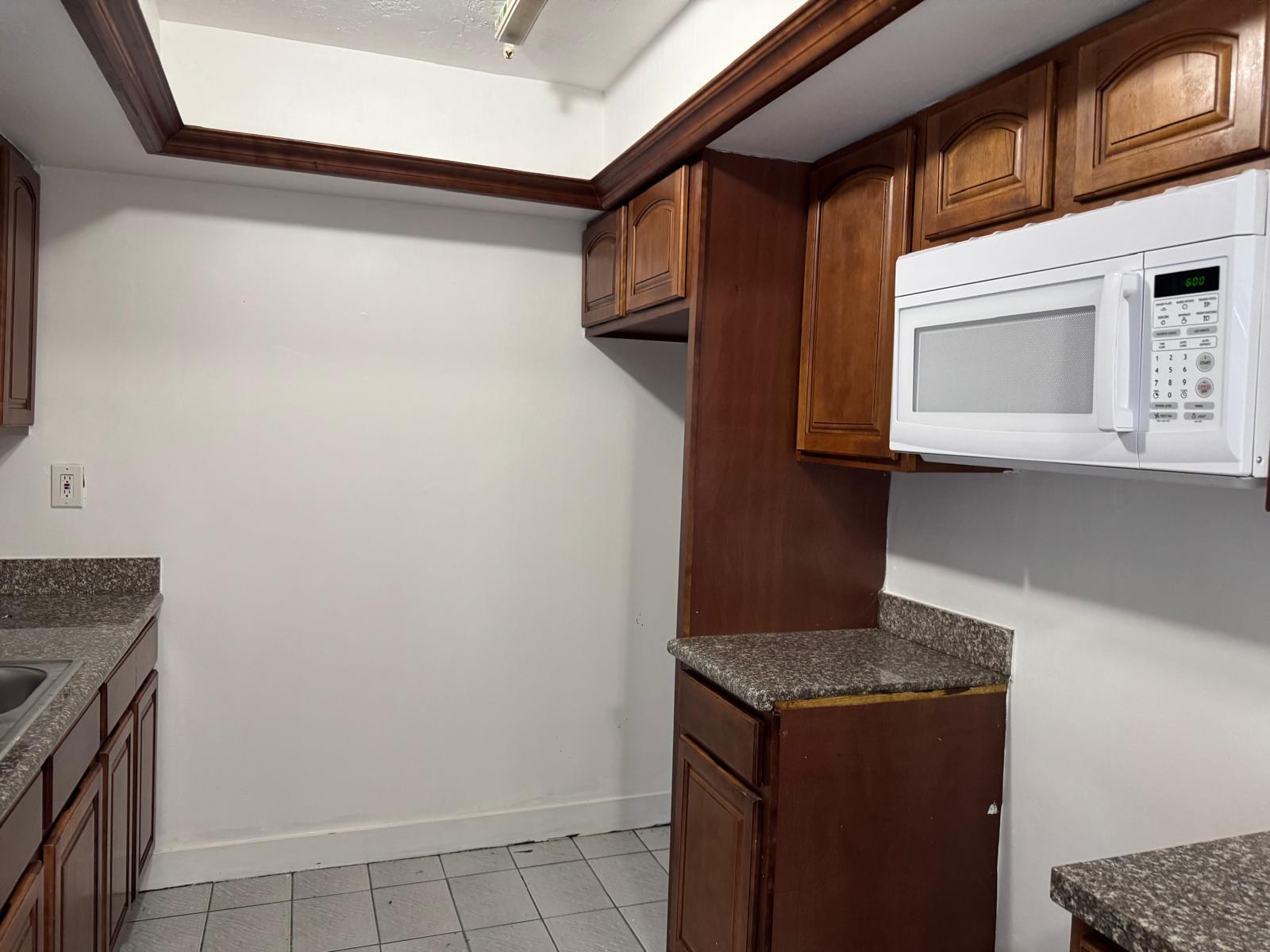 6120 SW 22ND Court — Photo 4