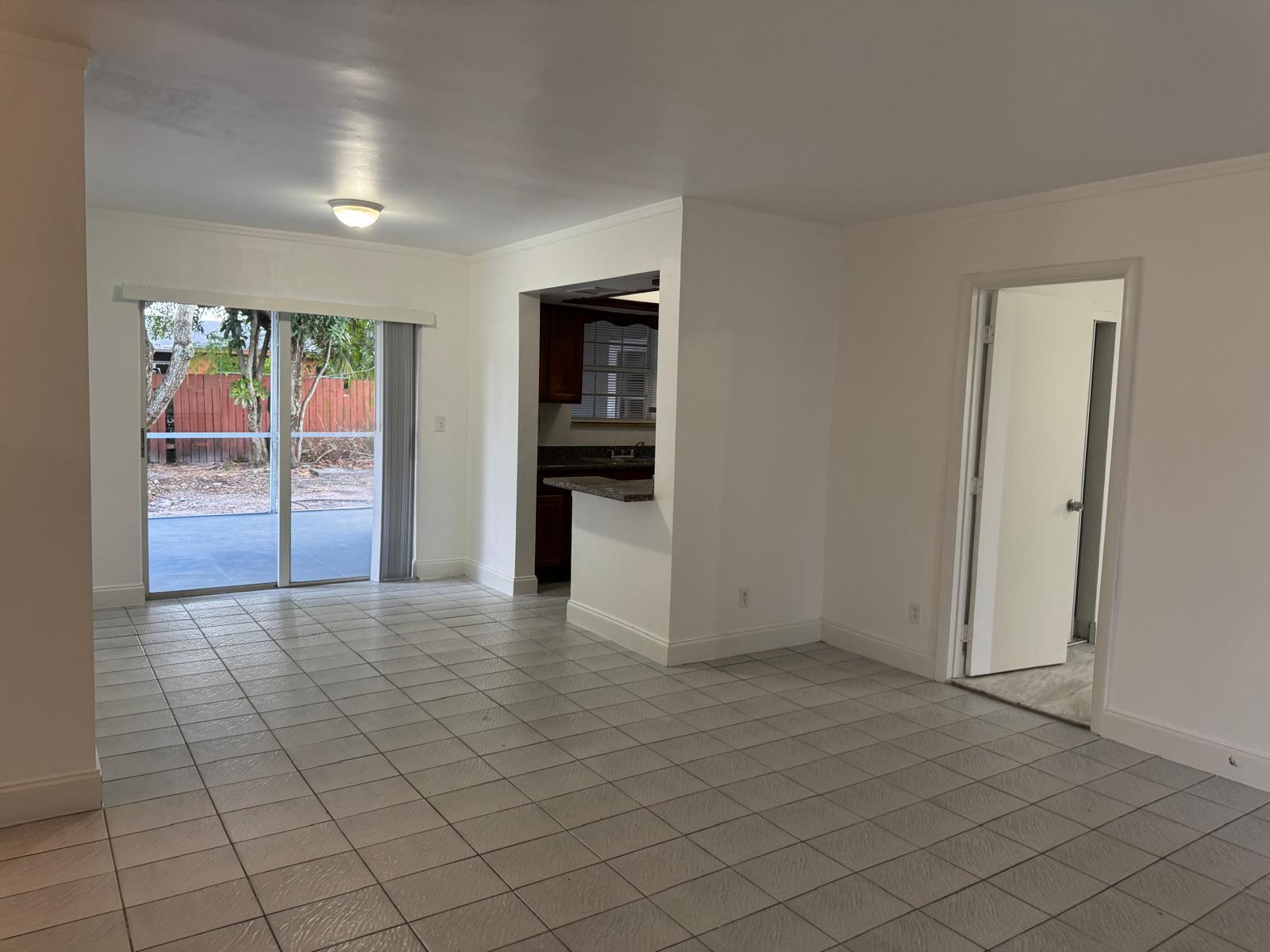 6120 SW 22ND Court — Photo 2