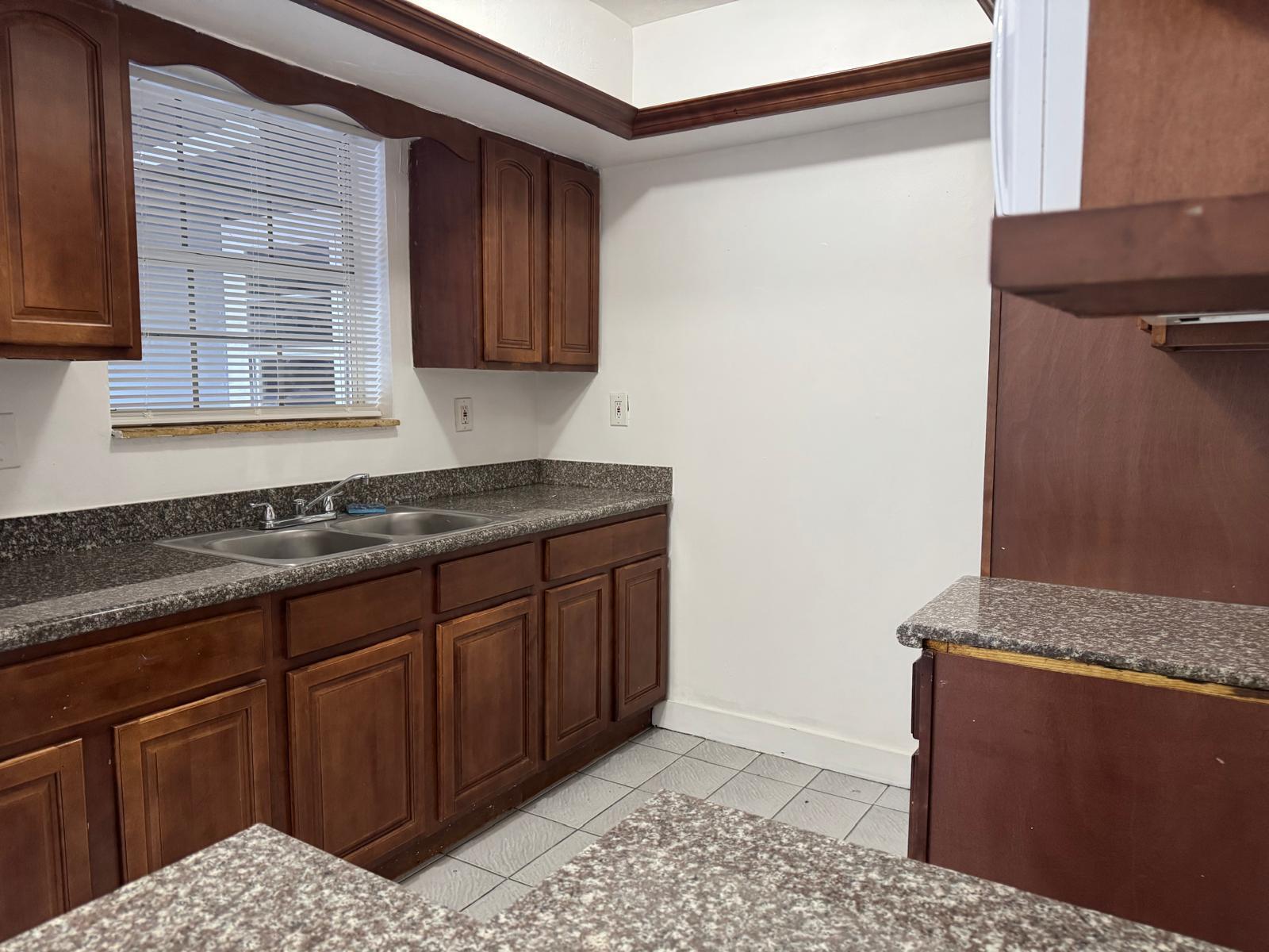 6120 SW 22ND Court — Photo 5