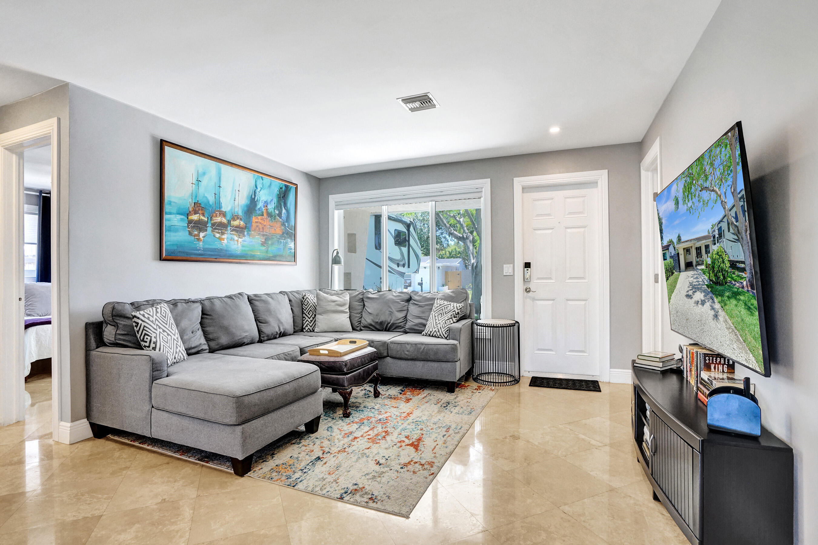 1041 SW 32ND Street — Photo 4