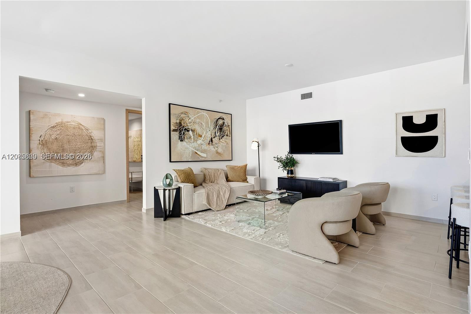 10281 W Bay Harbor Dr # 304 — Photo 4