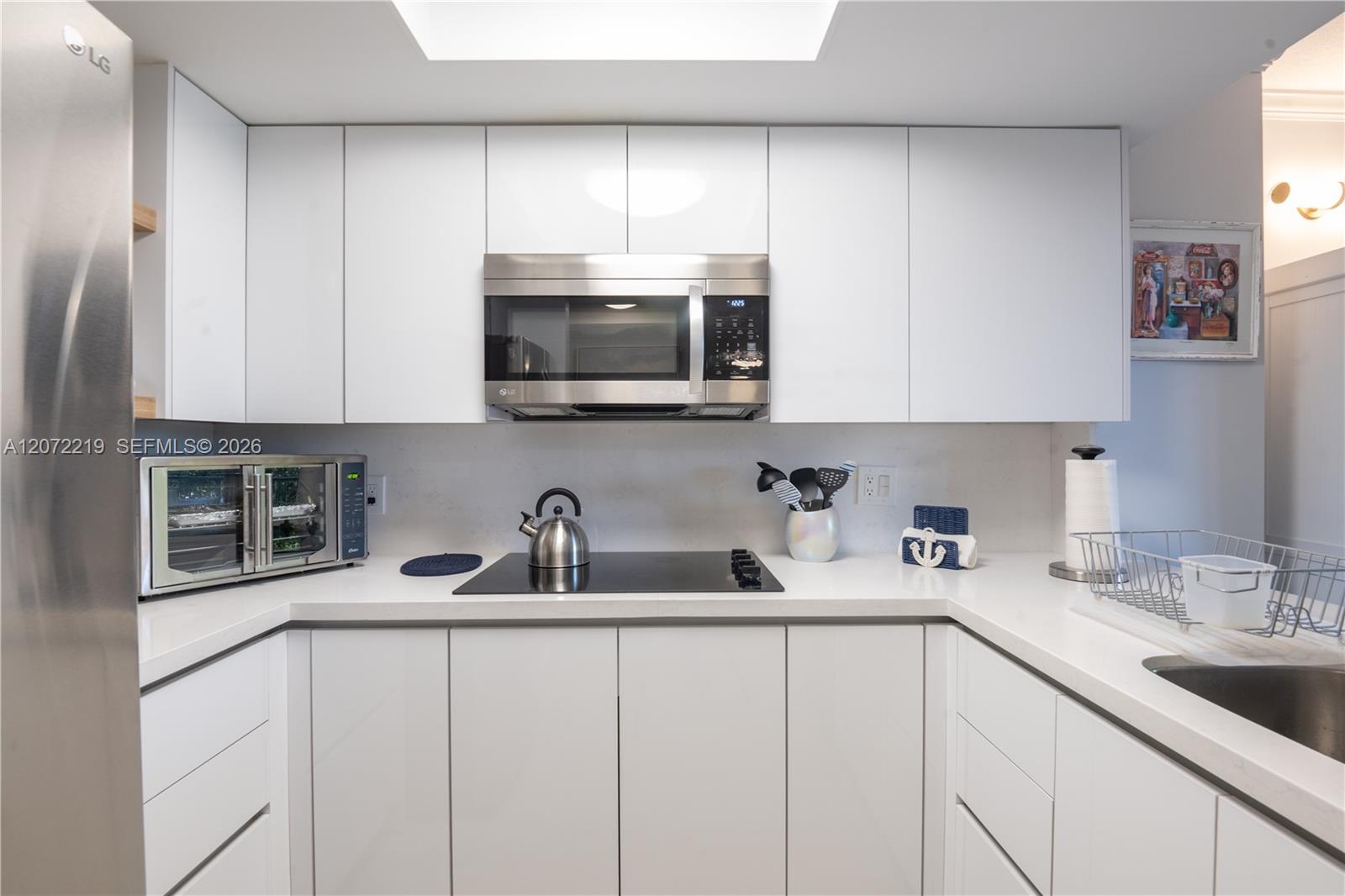 2951 S Bayshore Dr # 505 — Photo 3