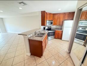 4901 Springfield Street — Photo 2
