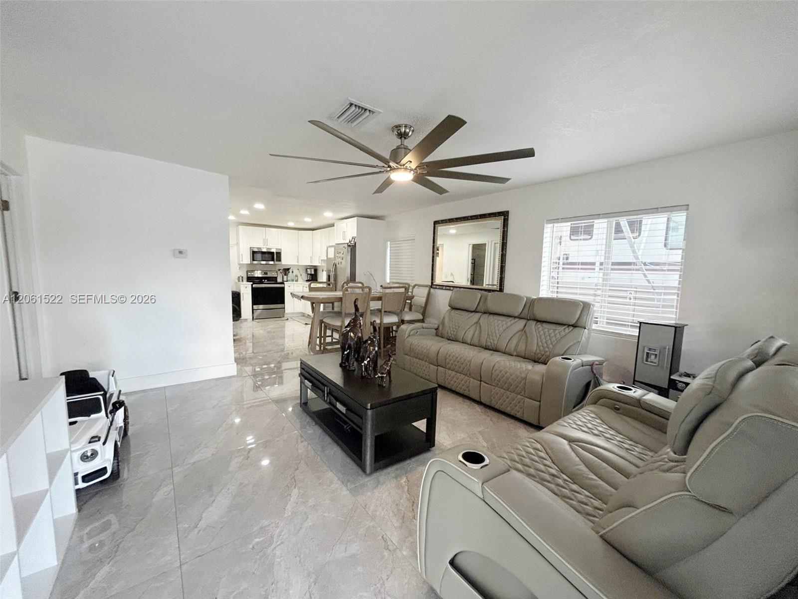 10401 NW 33rd Ave — Photo 4