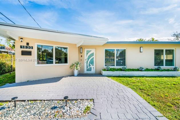 1830 NW 32nd St, Oakland Park FL 33309