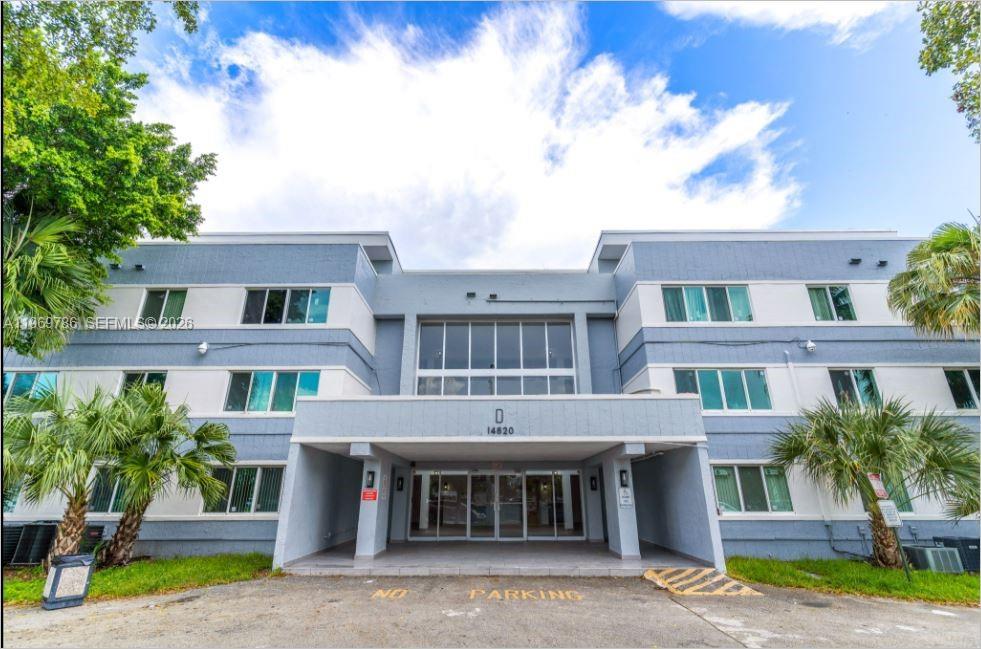 14820 Naranja Lakes Blvd BLDG 5 # PH-D BLDG # 5, Homestead FL 33032