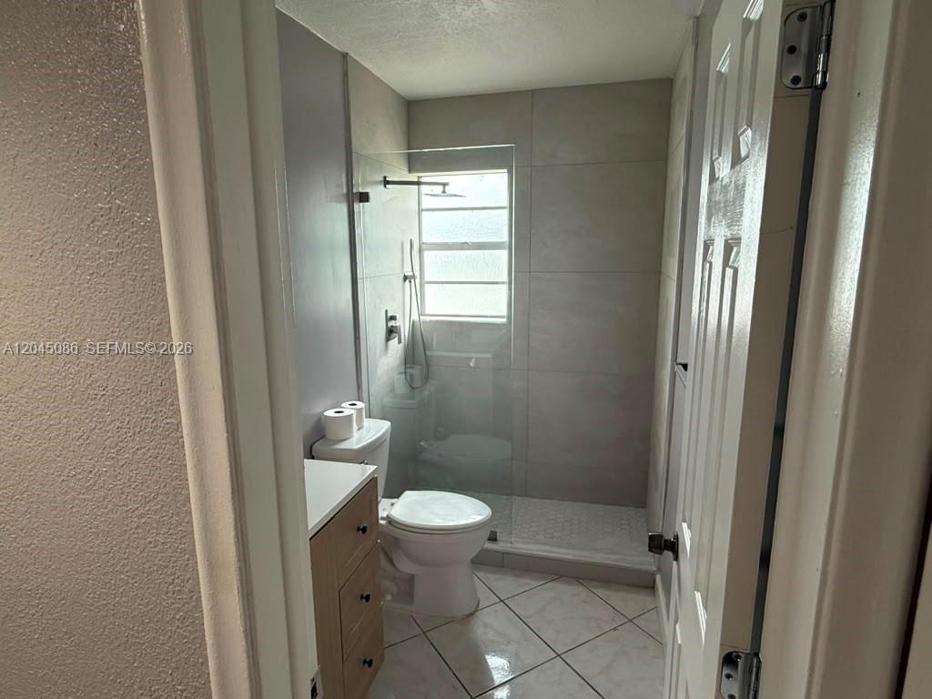 5870 NW 16th Pl # 4 — Photo 5