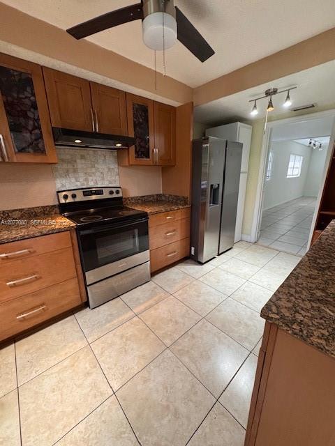 2192 NE 171st St # 1 — Photo 4